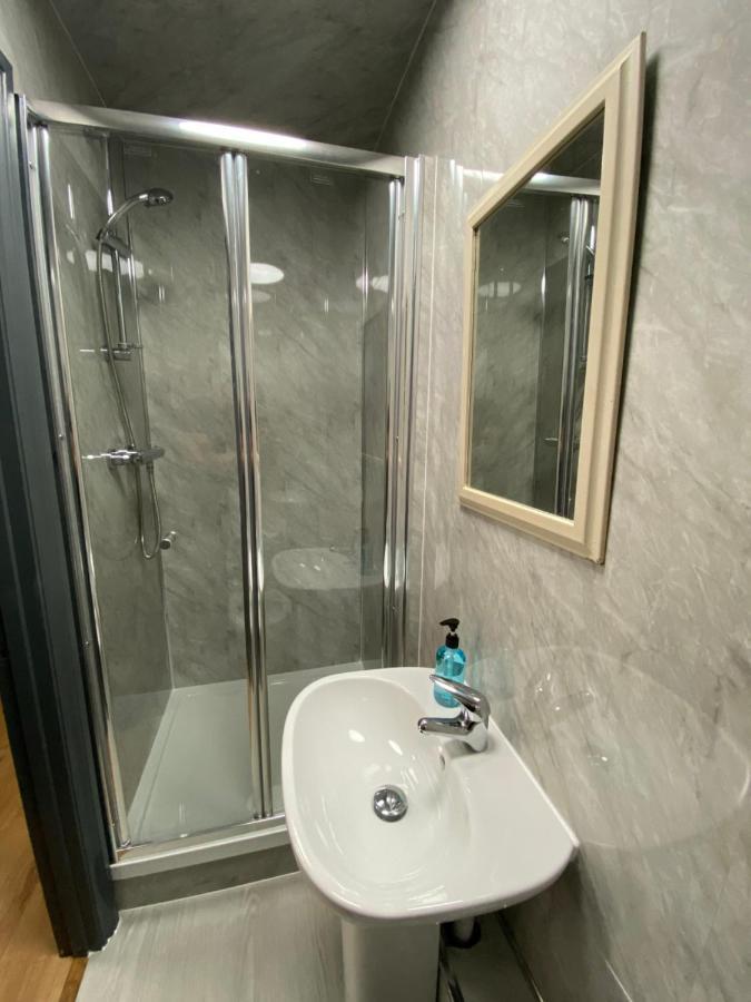 Double Room Private Bathroom,1025928232:JPEG