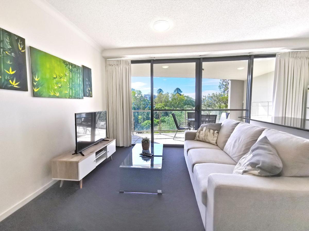 Standard One-Bedroom Apartment,1084262209:JPEG