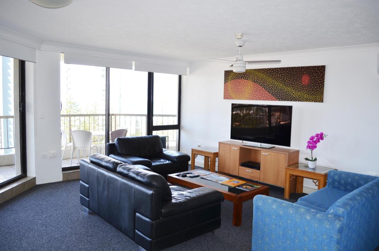 Budget Three-Bedroom Apartment,1080802240:JPEG
