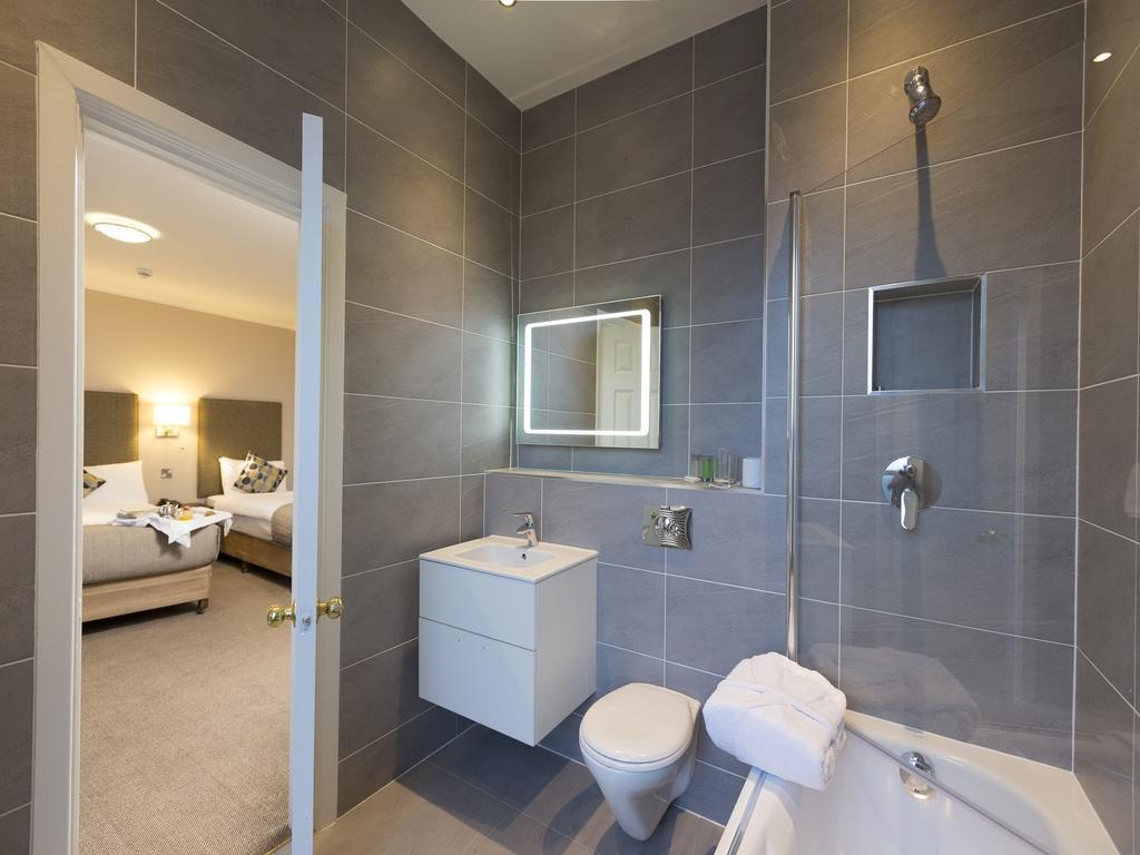 Classic Double/Single Room,1322558533:JPEG