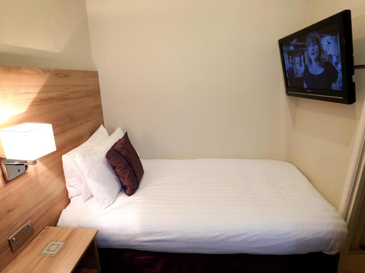 Deluxe Single Room