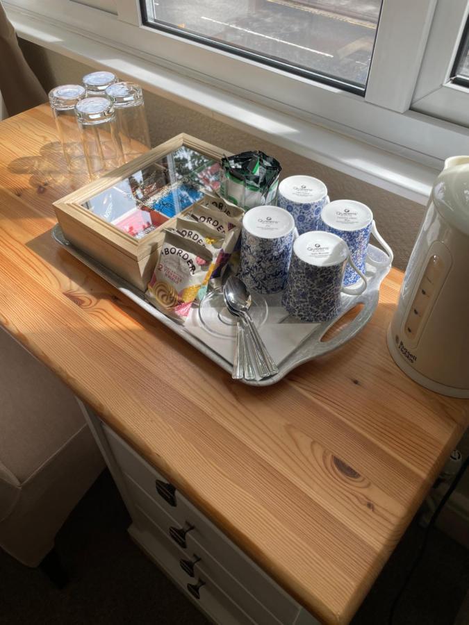 Triple Room with En-suite Shower -1st Floor,1400285099:JPEG