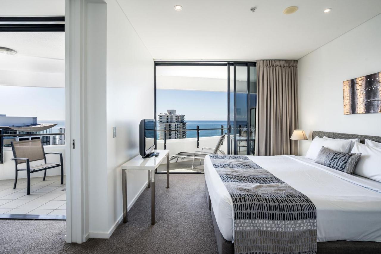 Three-Bedroom Water View Apartment