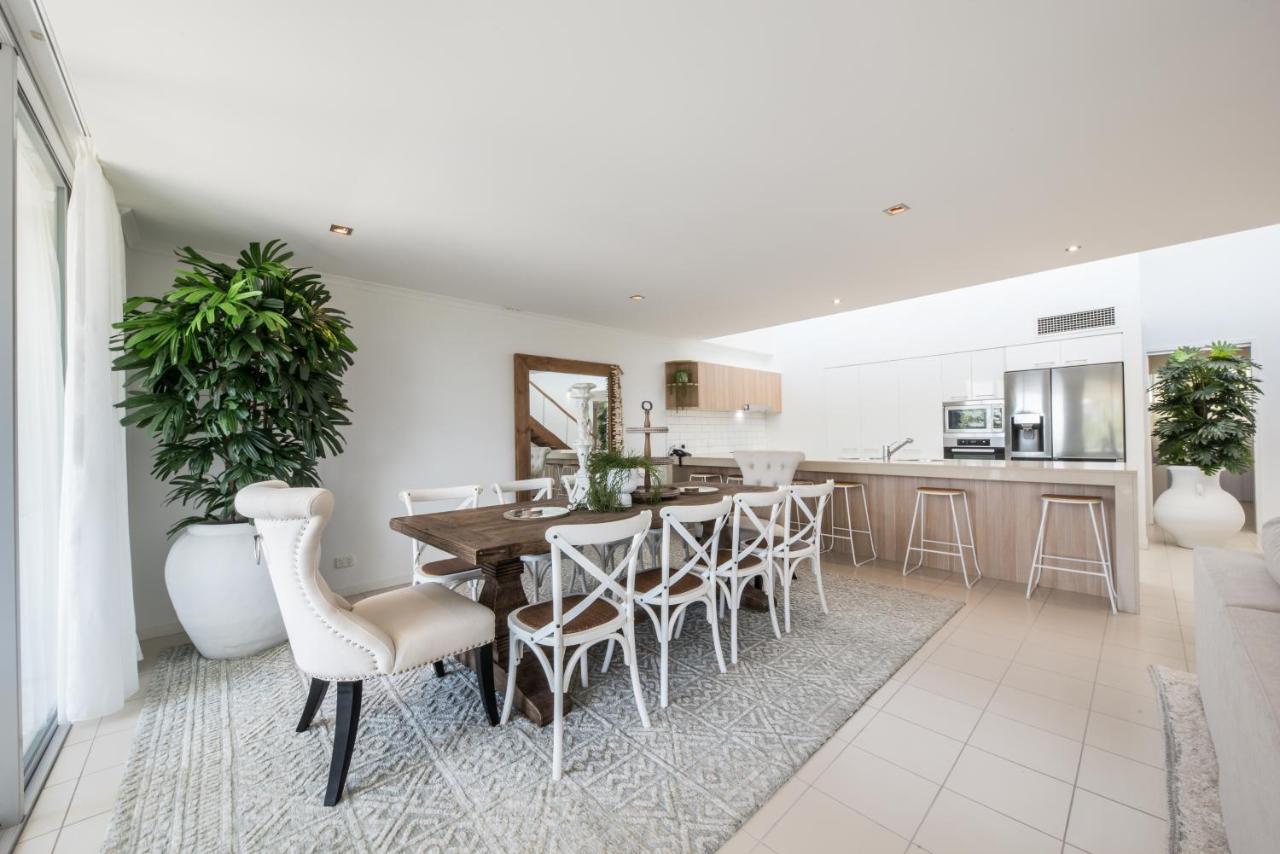 Four Bedroom Two Level Top Floor Luxe Spa Penthouse