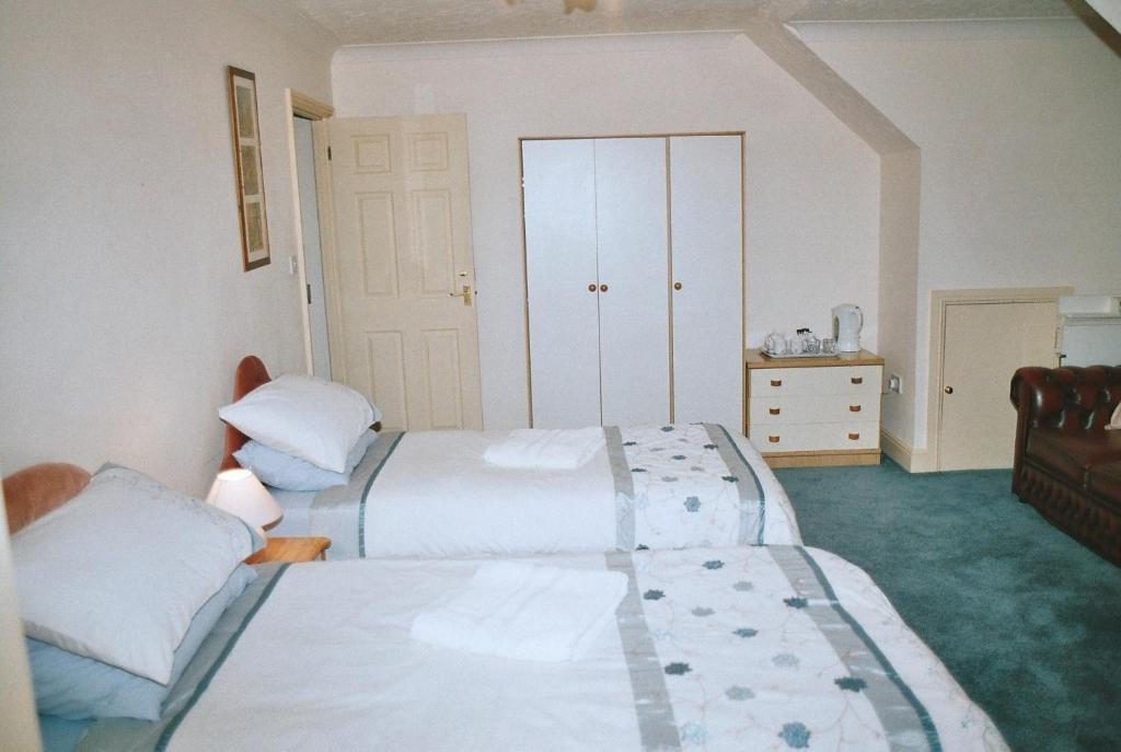 Triple Room,117786904:JPEG