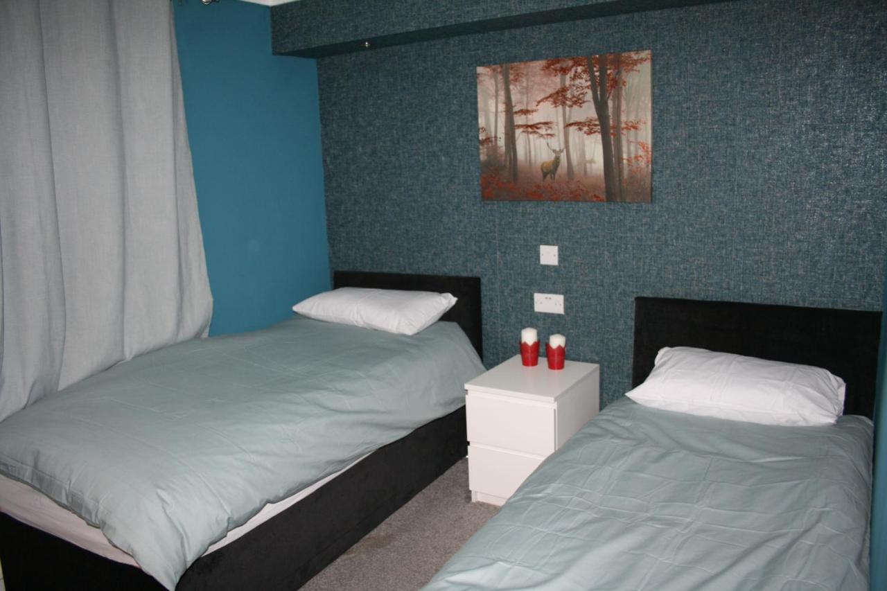 Family Room,1184791447:JPEG