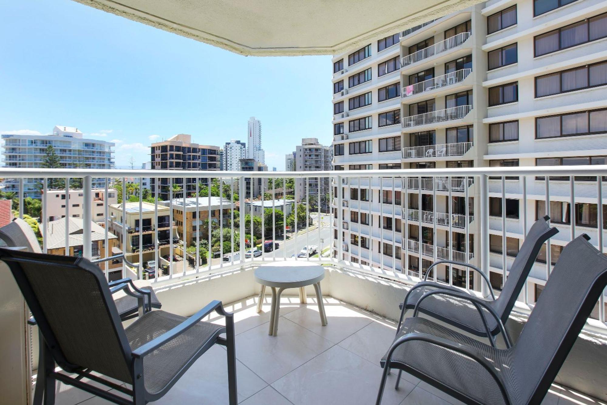Two-Bedroom Apartment Partial Ocean View,1212287878:JPEG