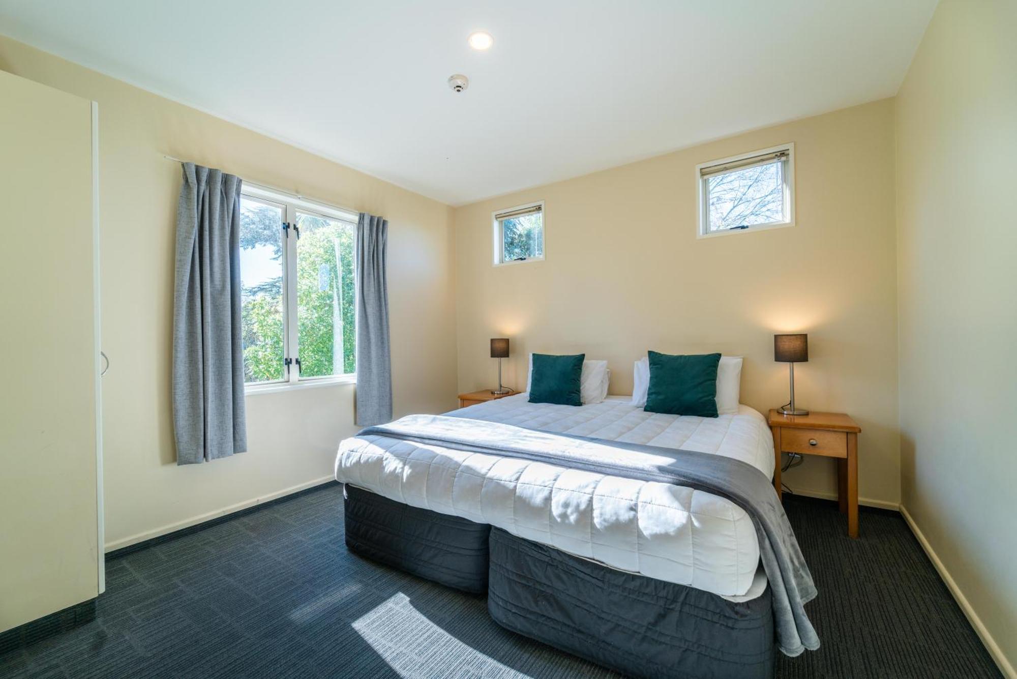 Two-Bedroom Apartment,1213166713:JPEG