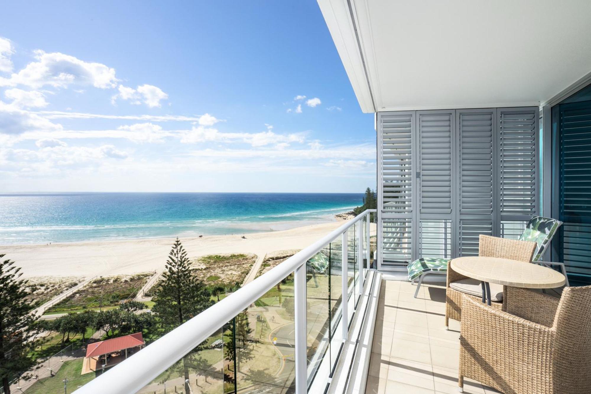 Three-Bedroom Apartment with Ocean View,1765190690:JPEG