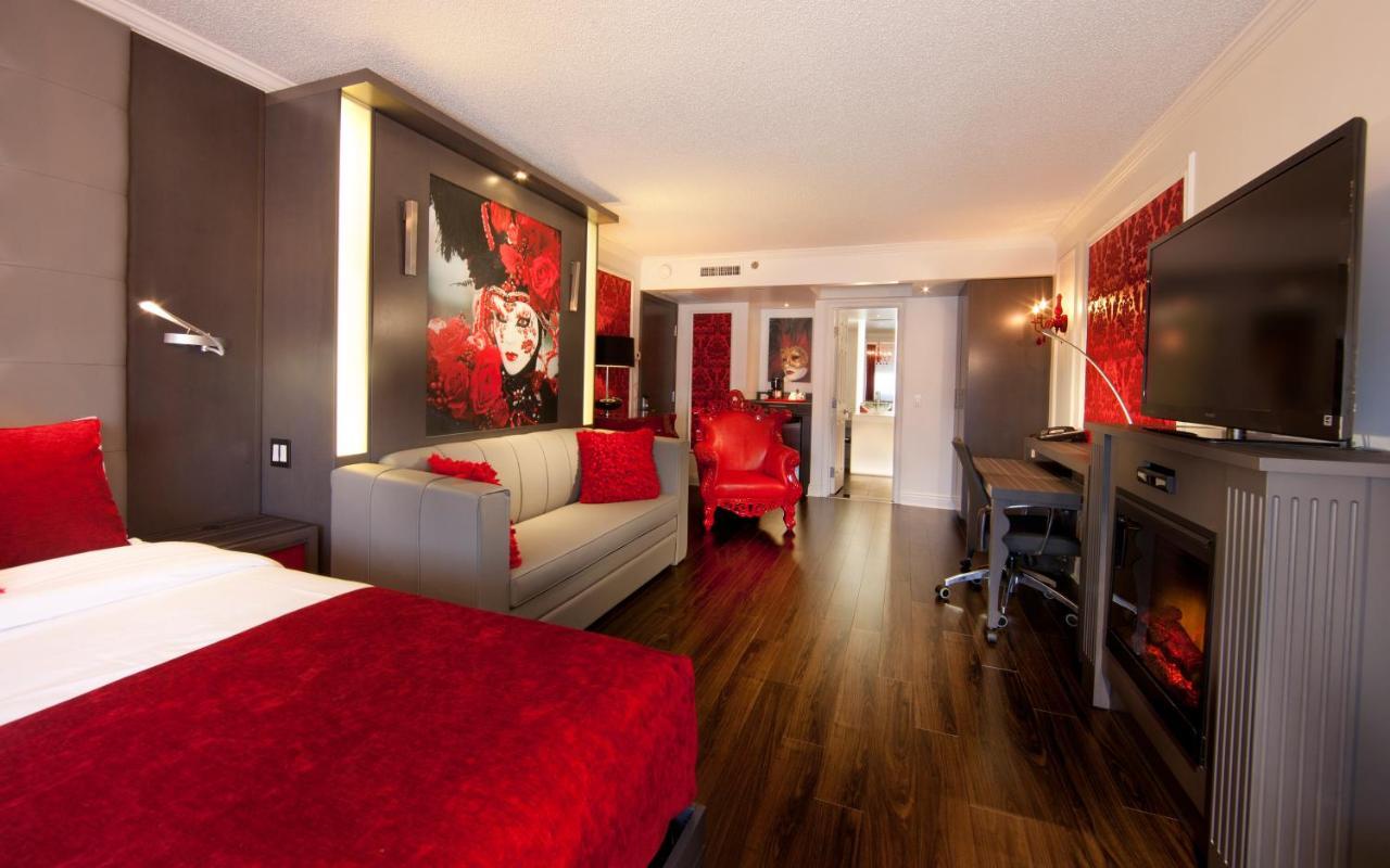Red Suite, 1 Queen Bed and 1 Queen Murphy Bed,1589131545:JPEG