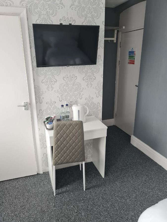Twin Room with Sea View