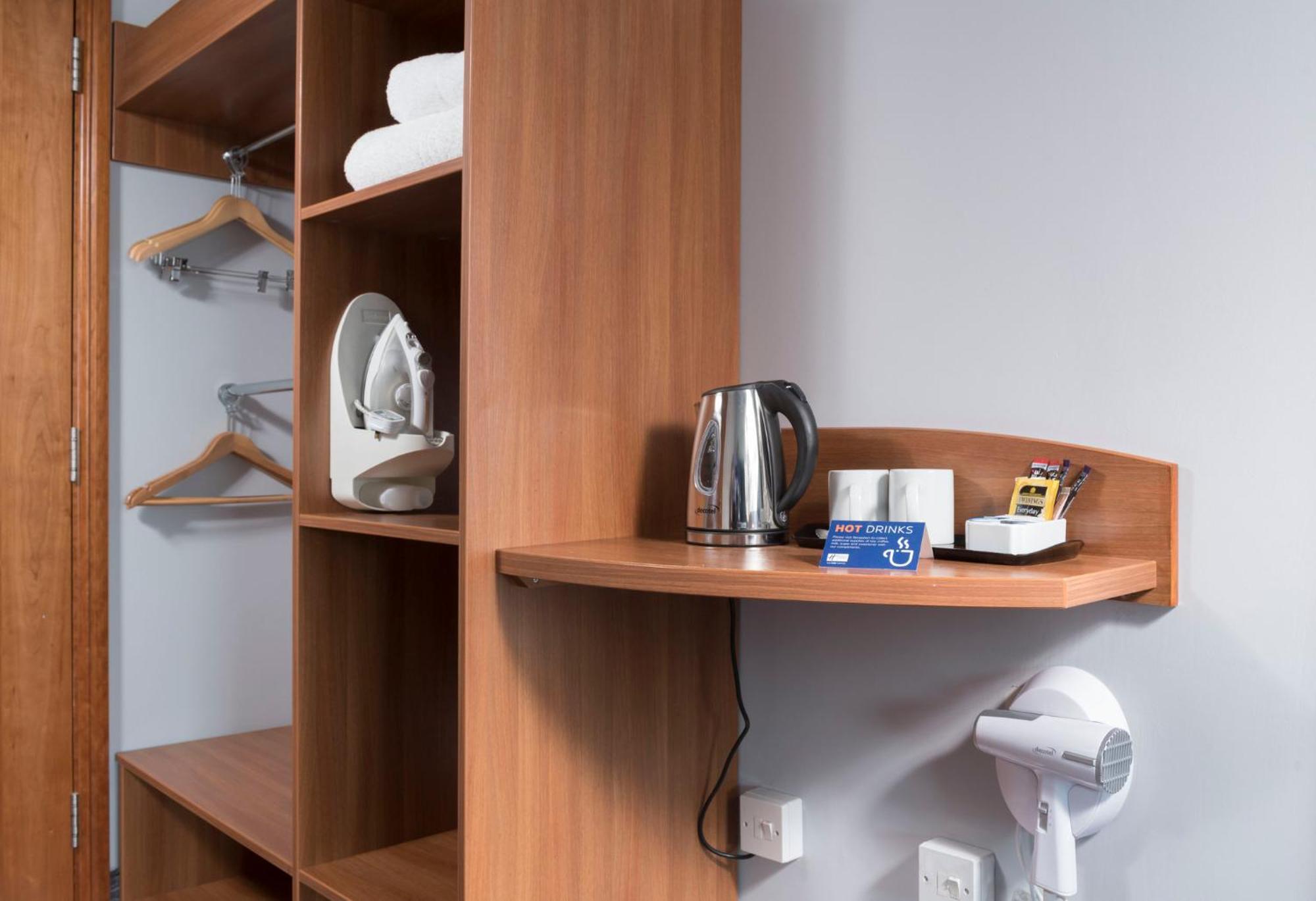 Standard Double Room with Free Hot Breakfast