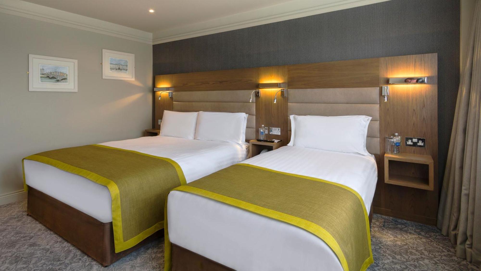 Triple Room,1274374393:JPEG