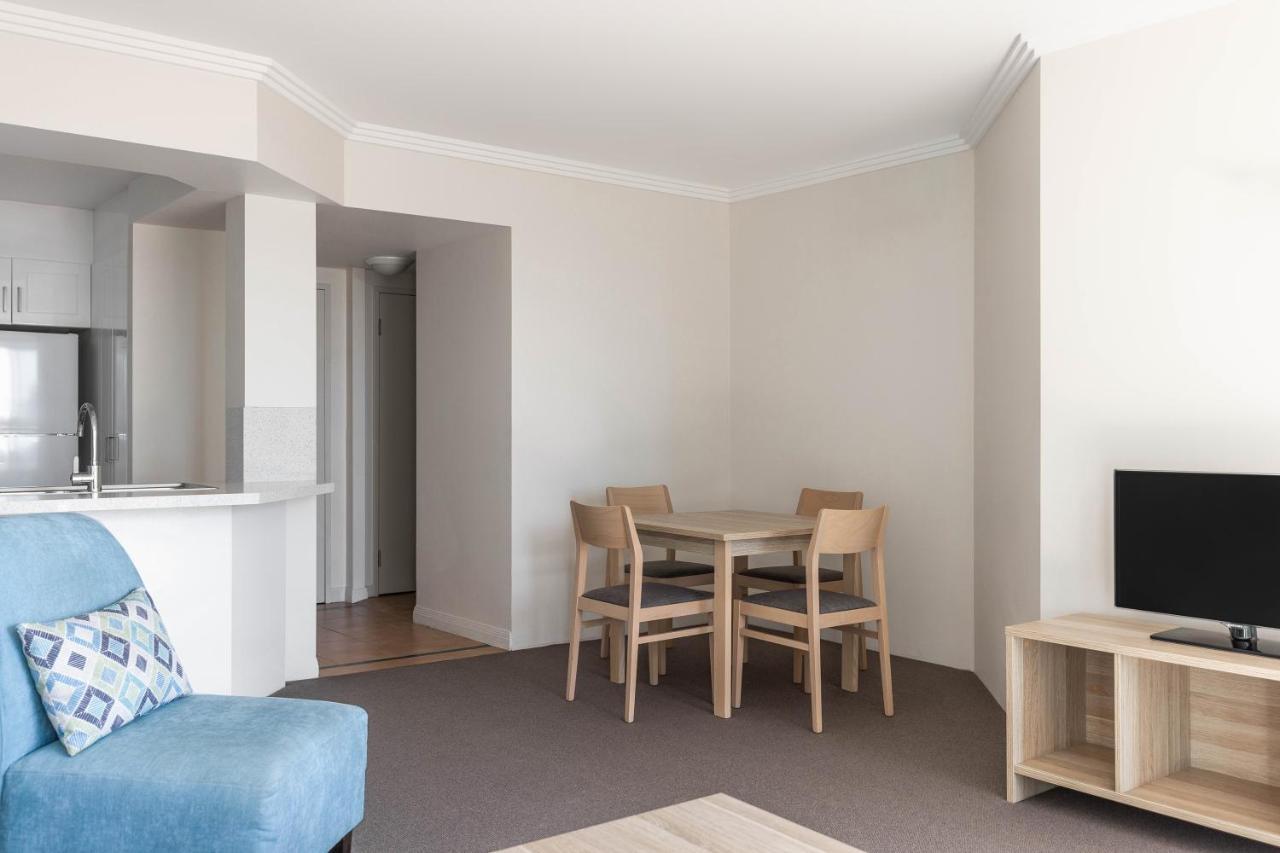 One-Bedroom Suite,1436064619:JPEG