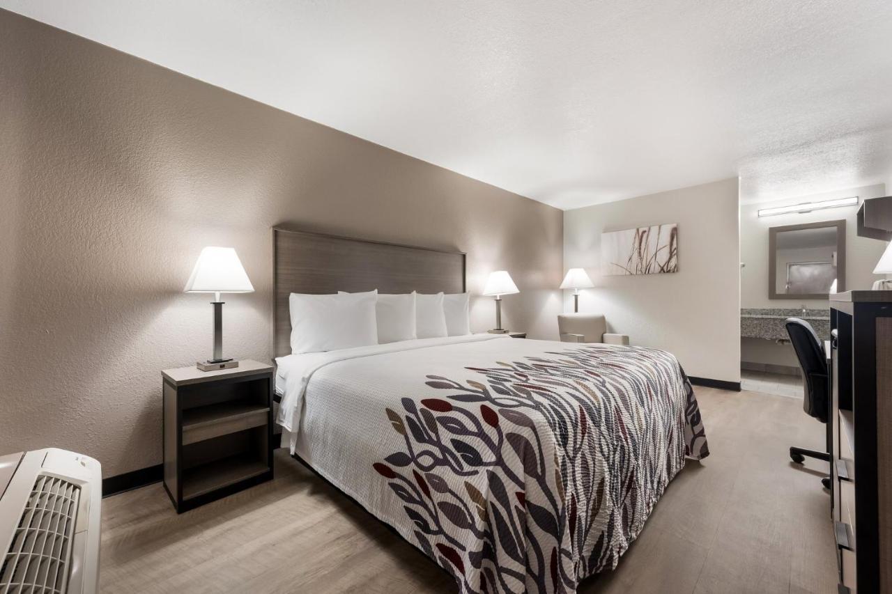 Renovated Superior King Room Non-Smoking