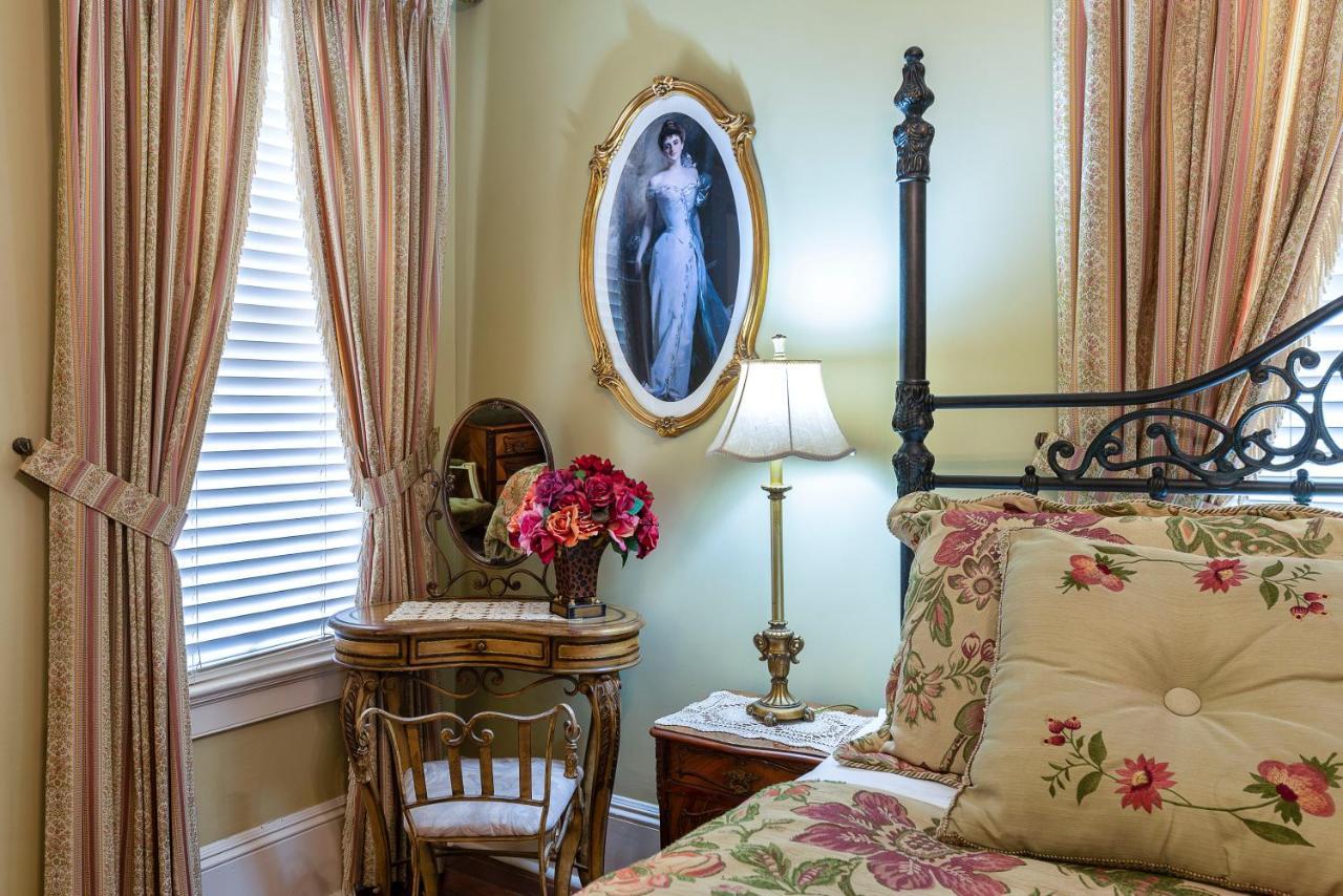 Deluxe King Room,1348983767:JPEG