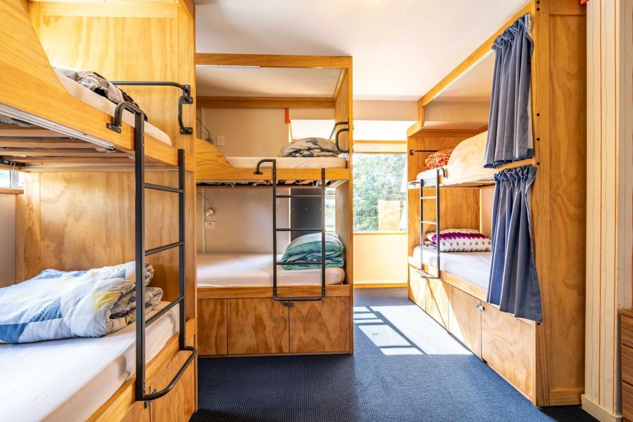 Single Bed in 6-Bed Dormitory Room