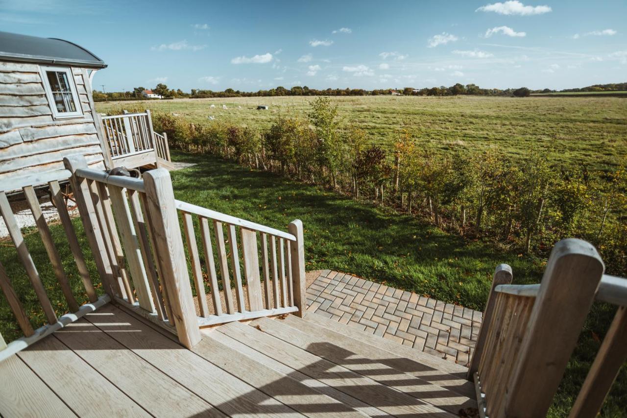 Holiday Home,1426258446:JPEG