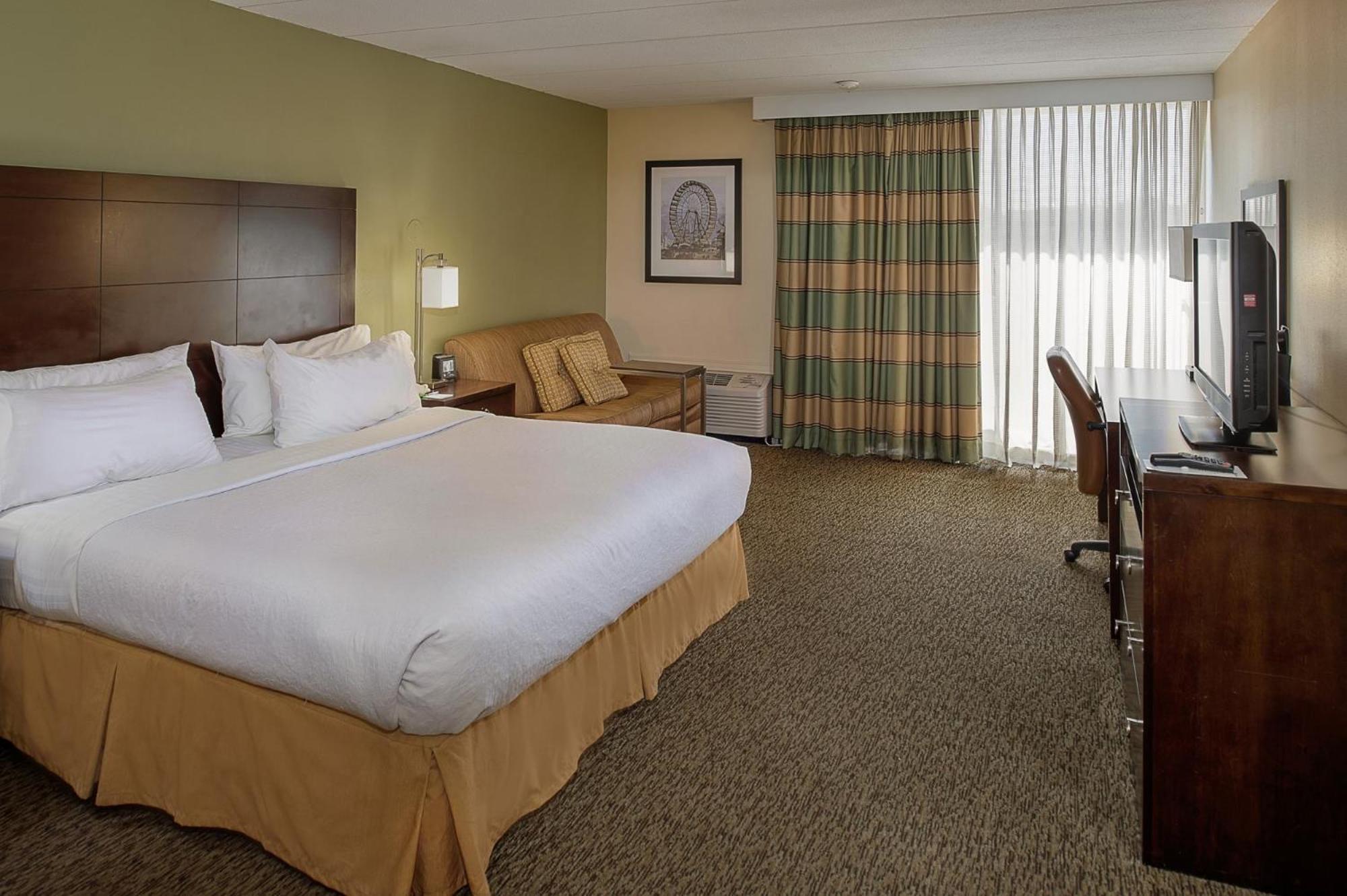 Standard Single Room,1587010451:JPEG