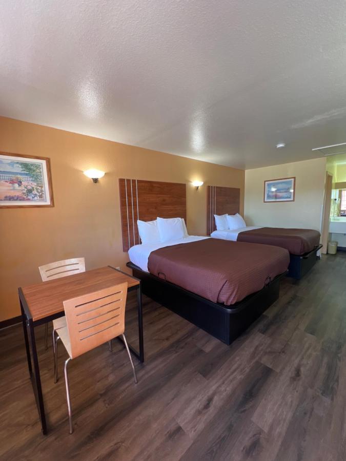 Double Room - Non-Smoking
