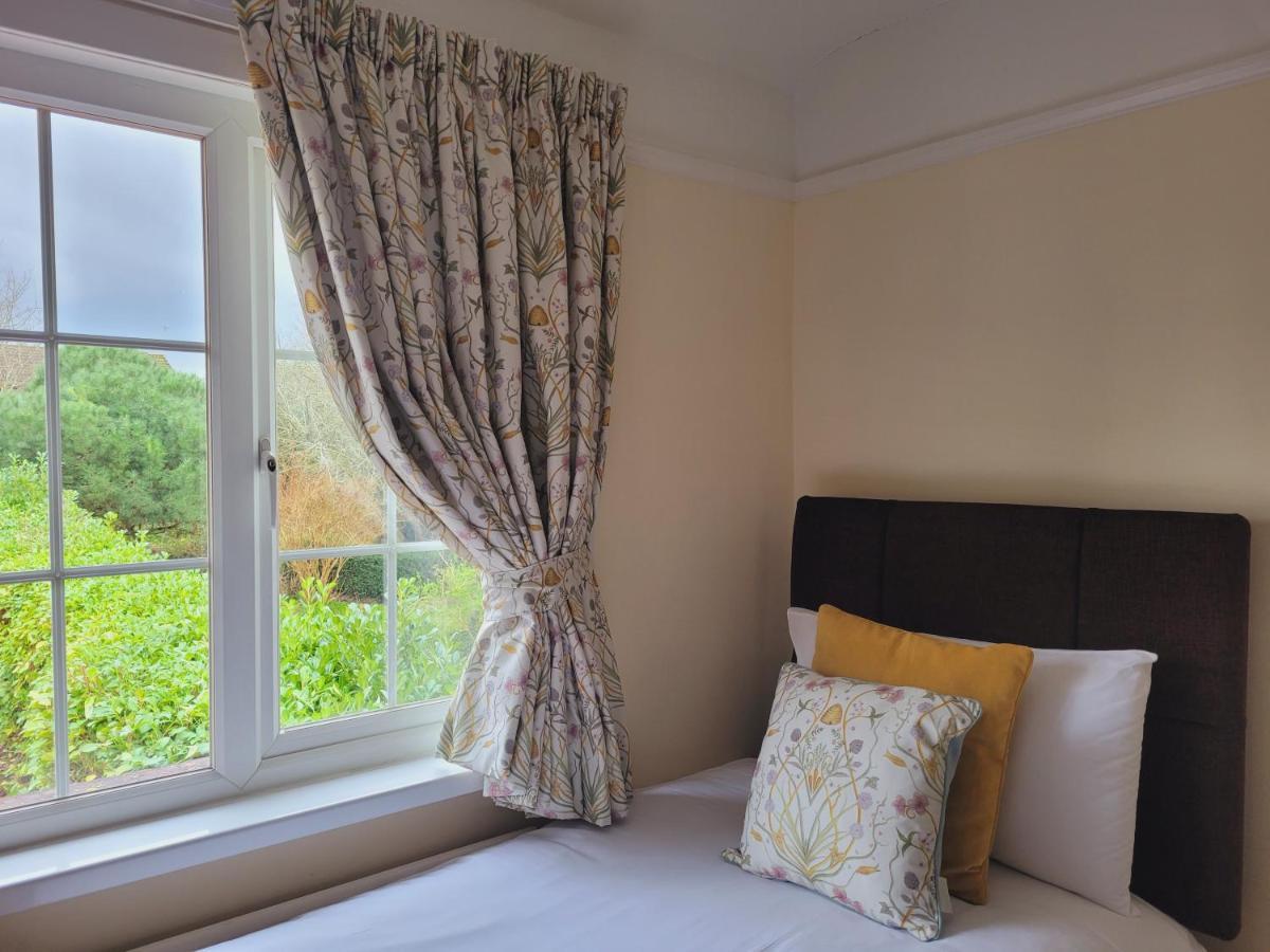 Triple Room or King Room First Floor,1498523599:JPEG