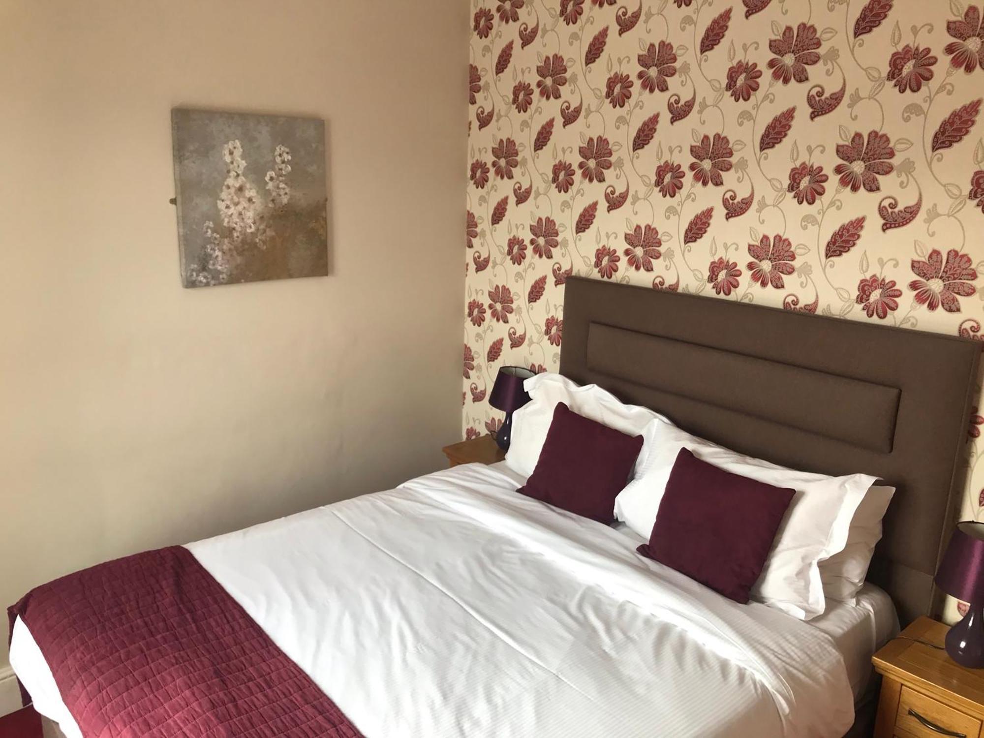 Double Room,1499786668:JPEG