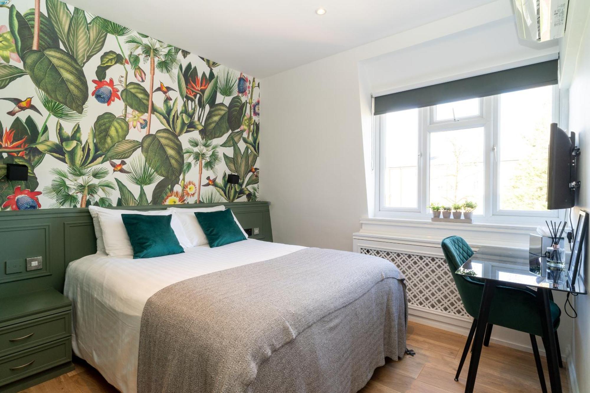 Standard Double Room,1588274133:JPEG