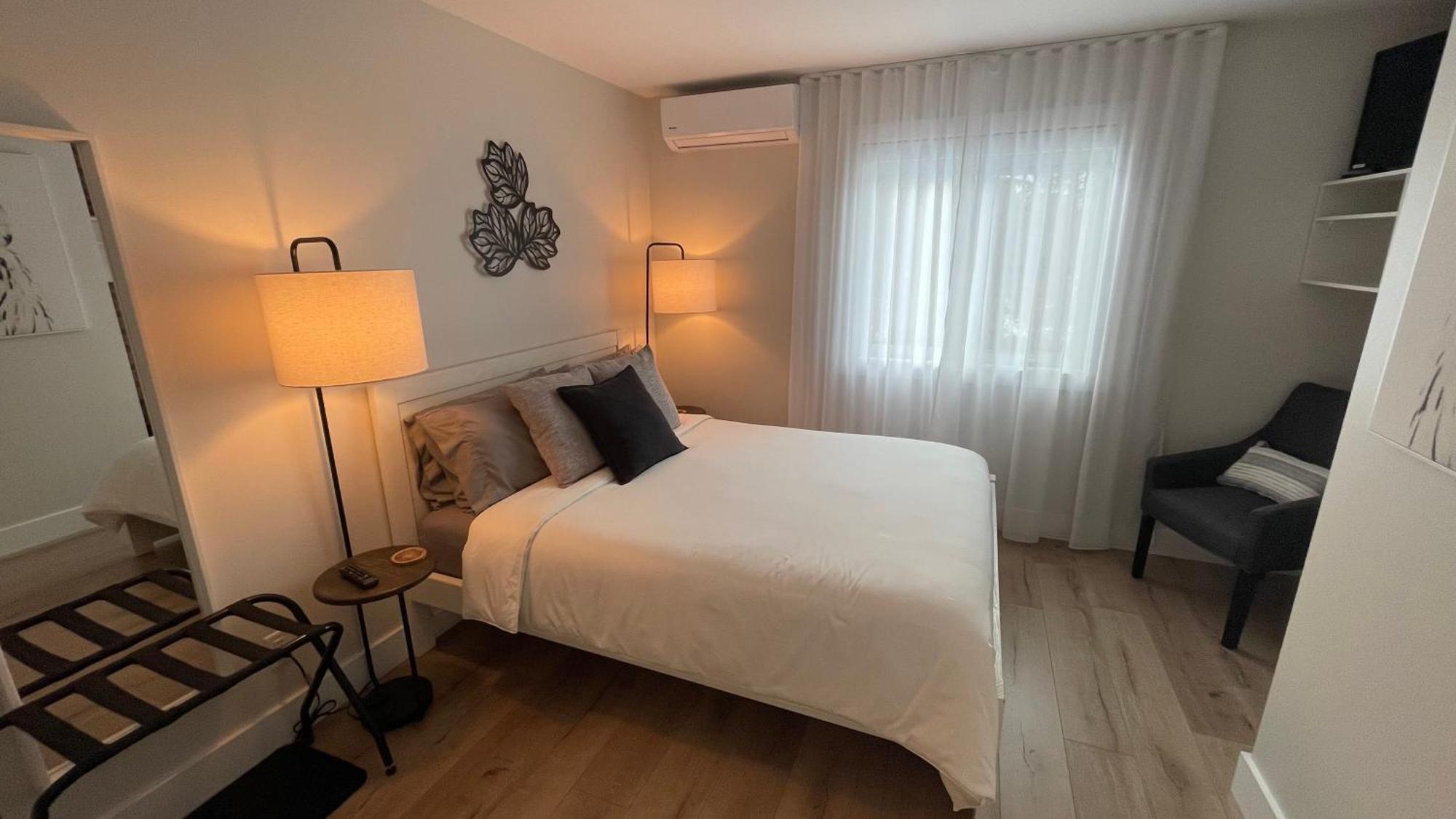 Queen Room,1537387255:JPEG