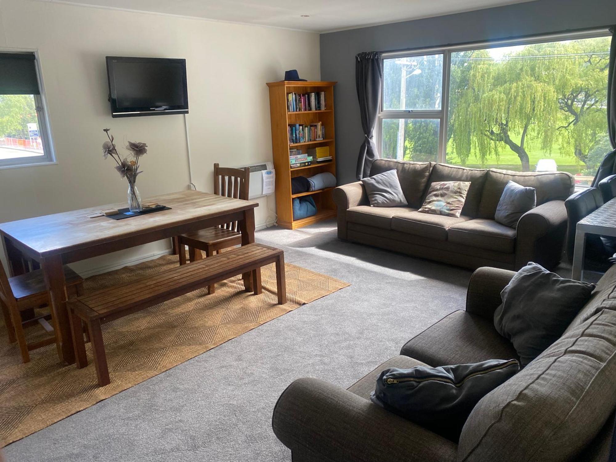 Deluxe Double or Twin Room with Mountain View