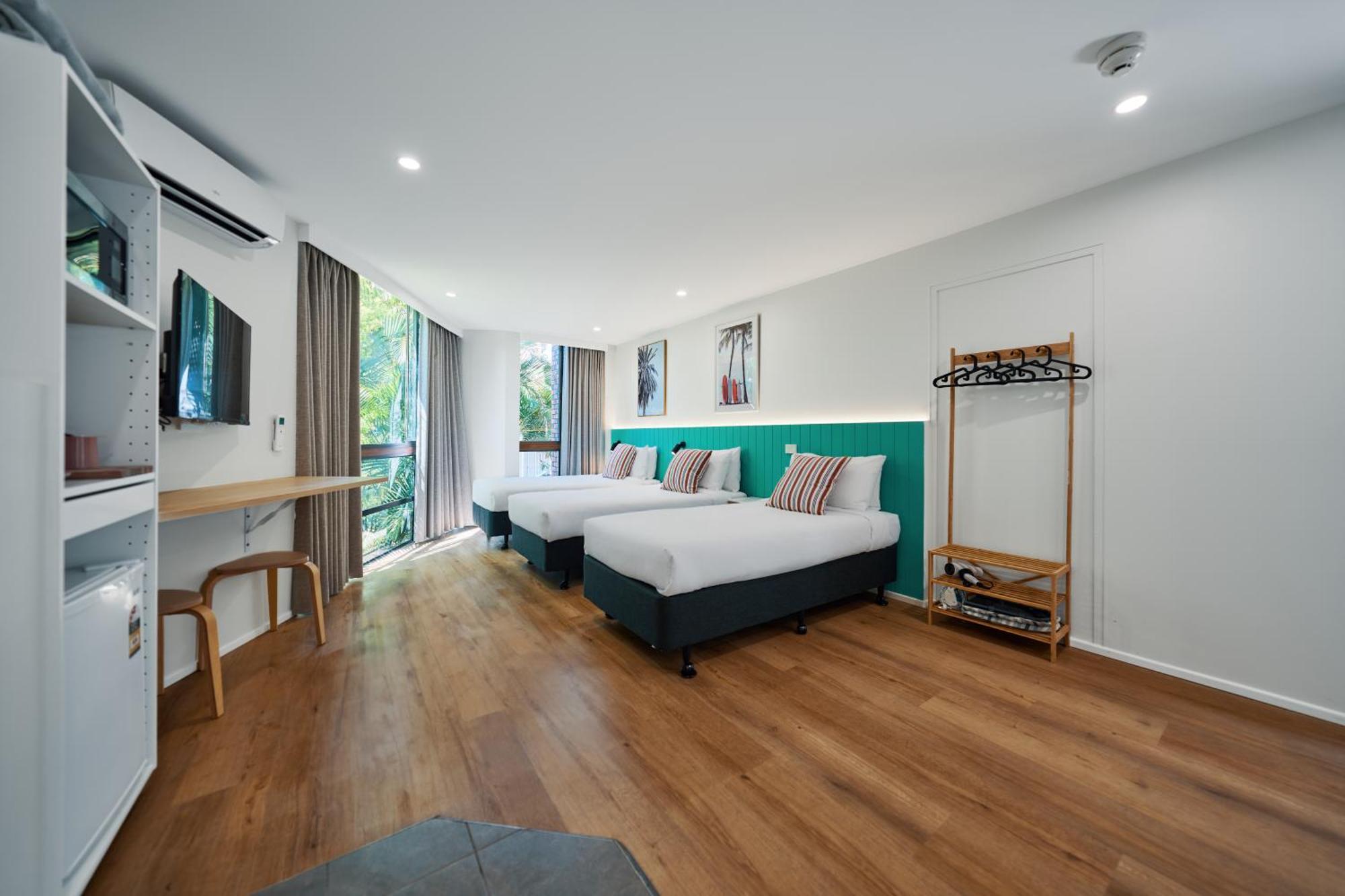 Basic Triple Room