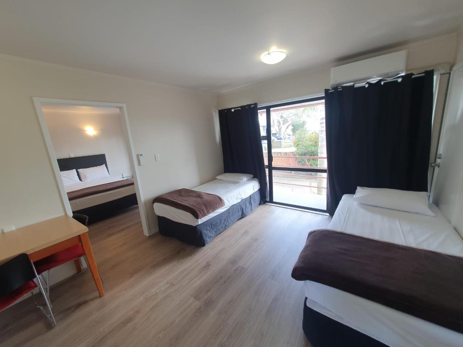 Family Suite (4 Adults),1545927340:JPEG