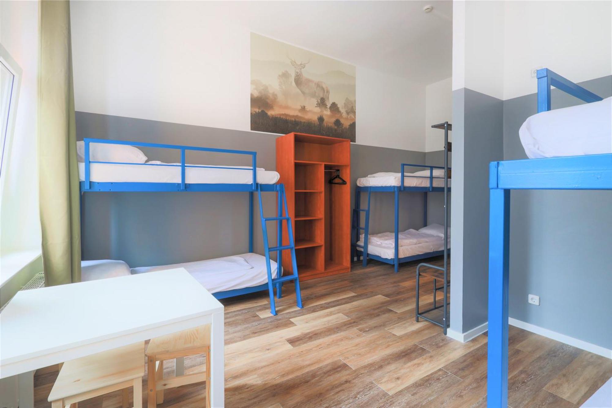 Comfort Bed 6-Bed Dormitory Room