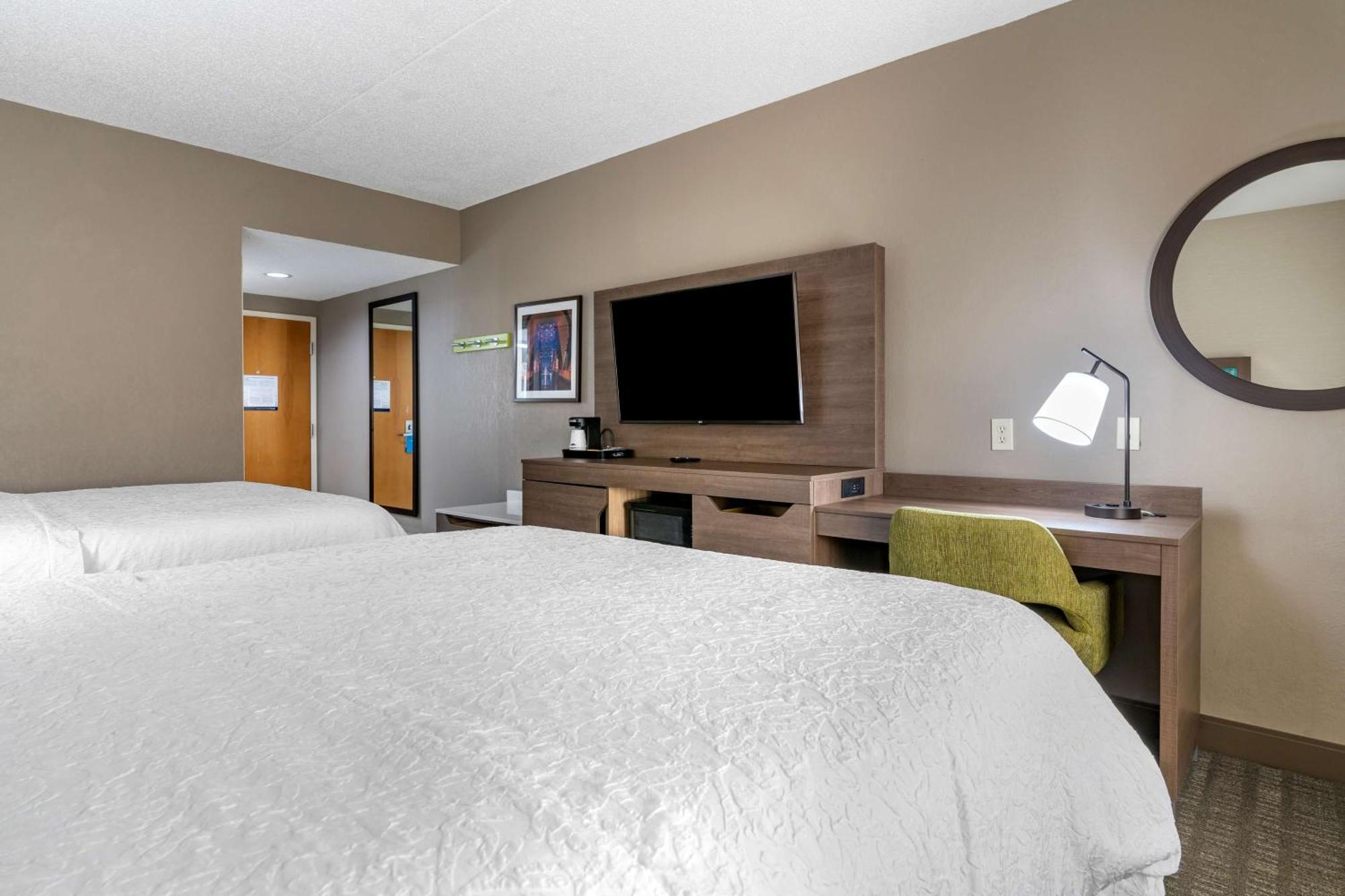 Room with Two Queen Beds - Non-Smoking,1557846946:JPEG