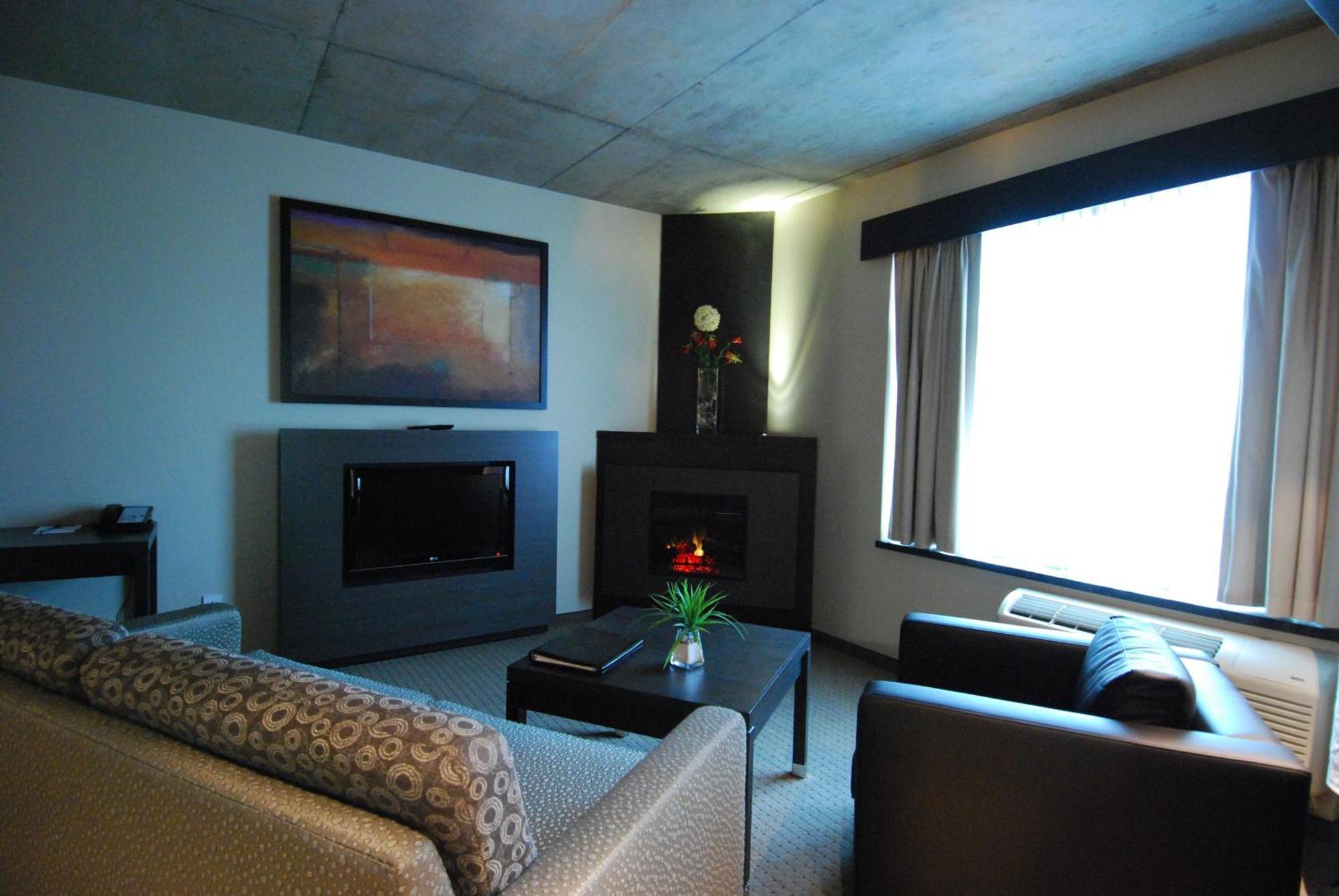 Prestige Suite,1583069521:JPEG