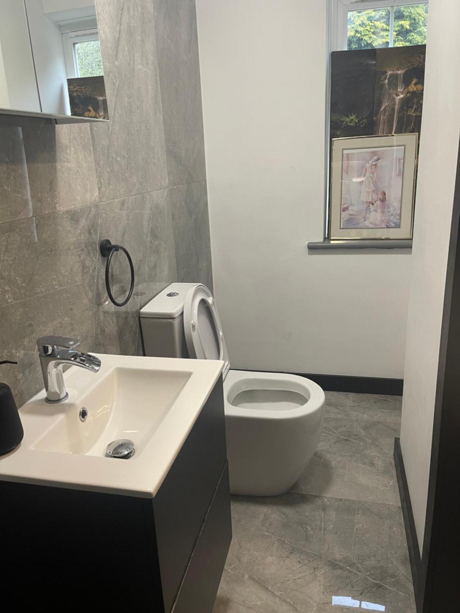 Single Room with Private Bathroom