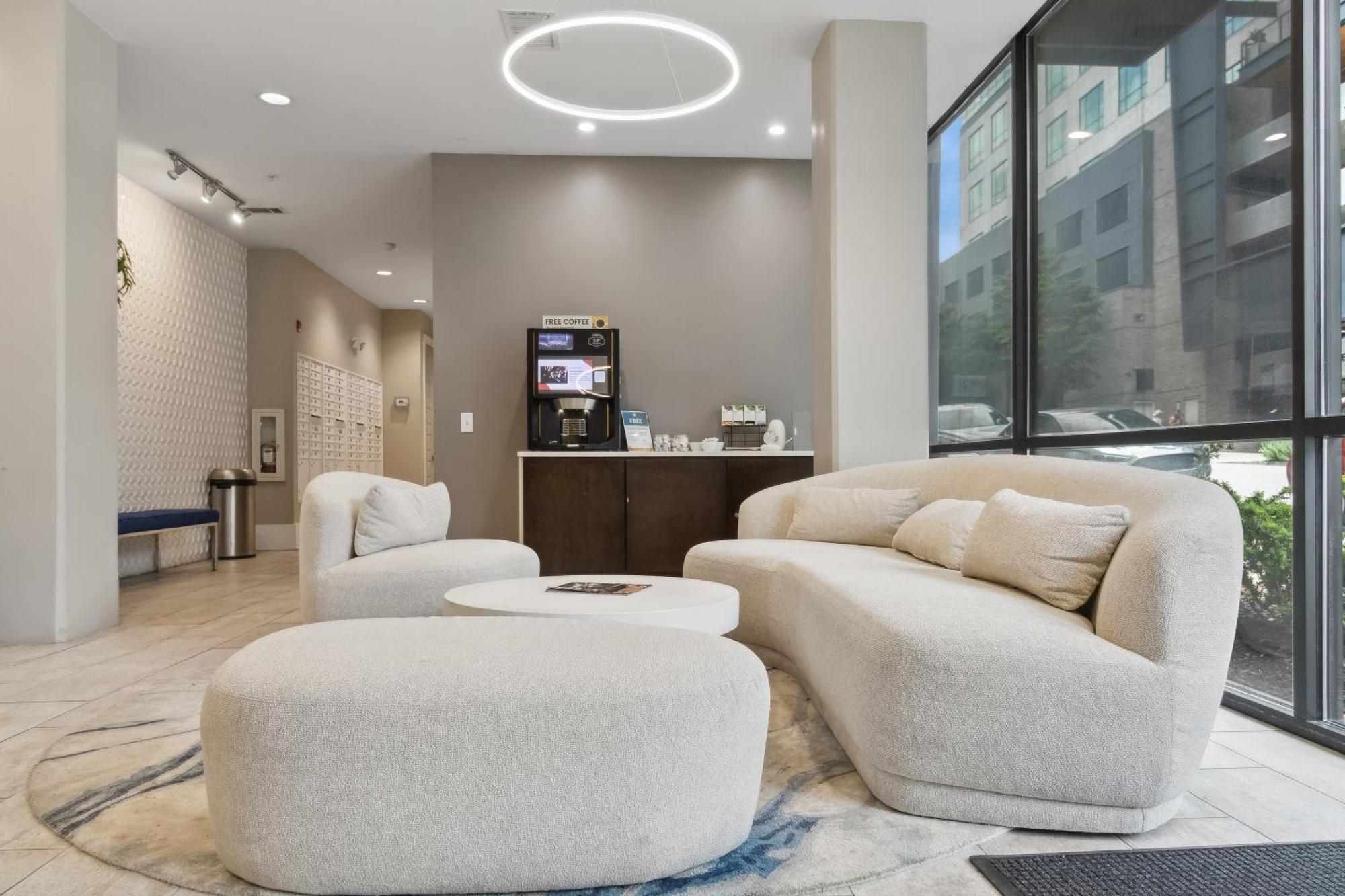 Two-Bedroom Apartment (Self Check-in with Virtual Front Desk)