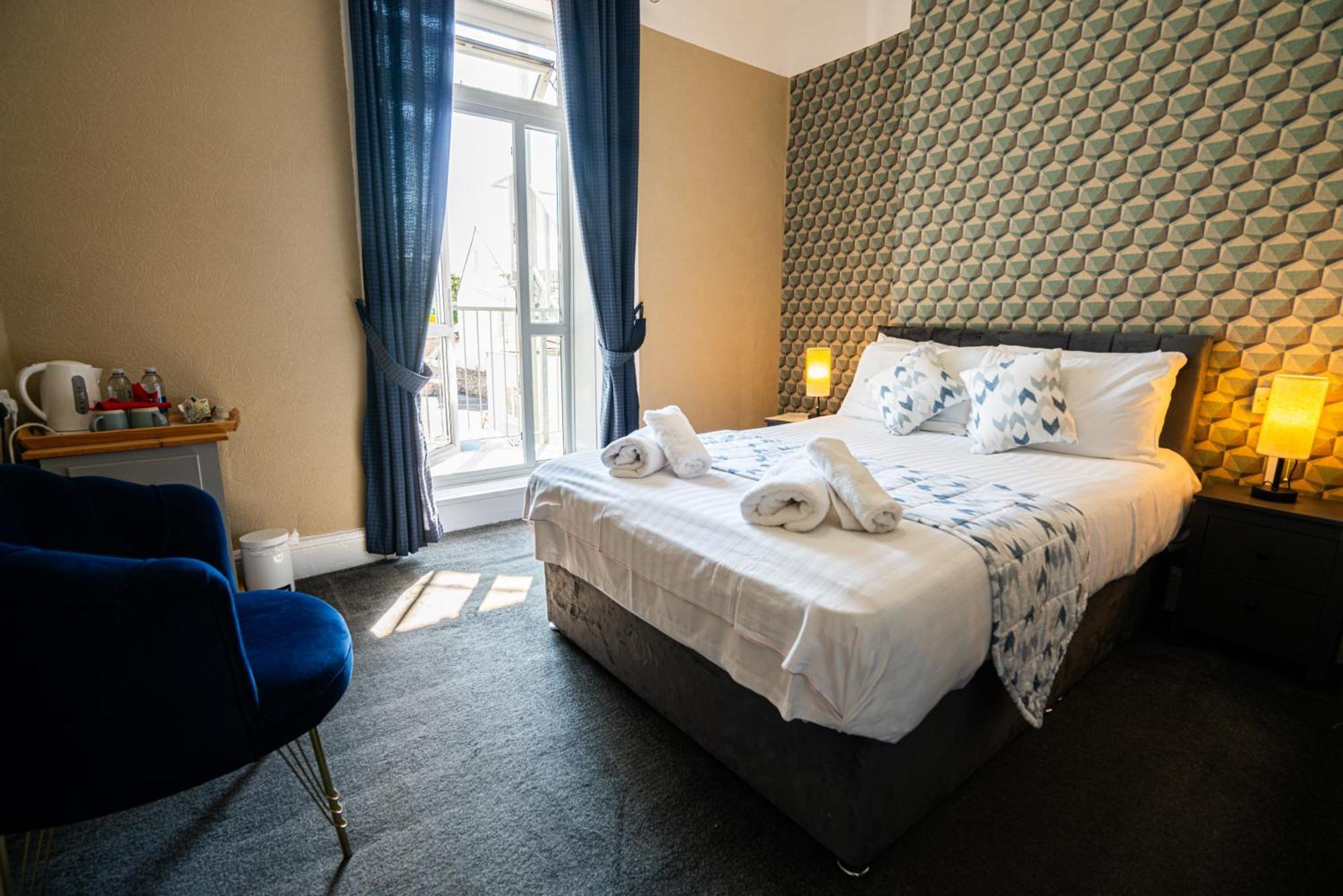 Standard Double Room,1587493321:JPEG