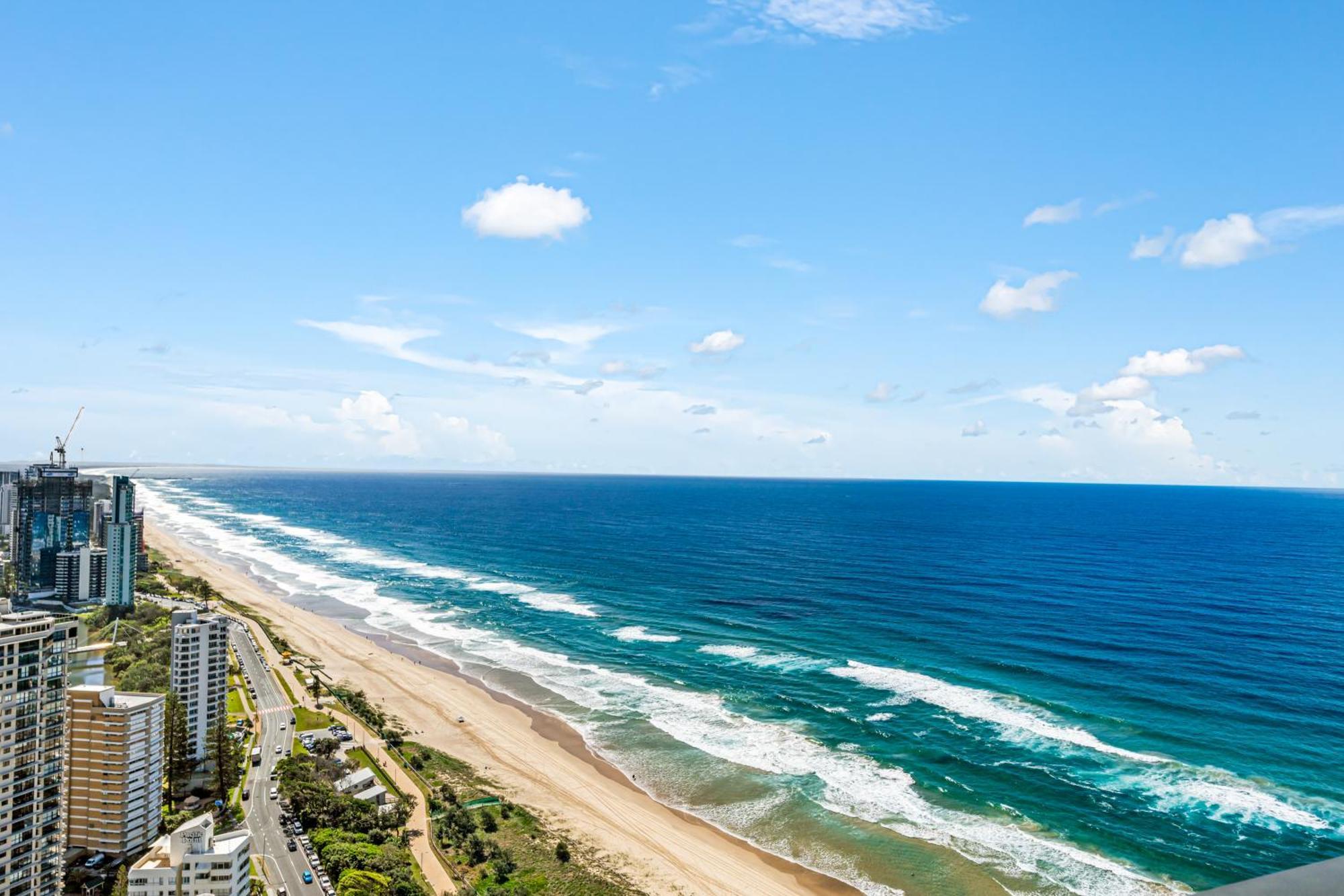 One-Bedroom Apartment with Ocean View