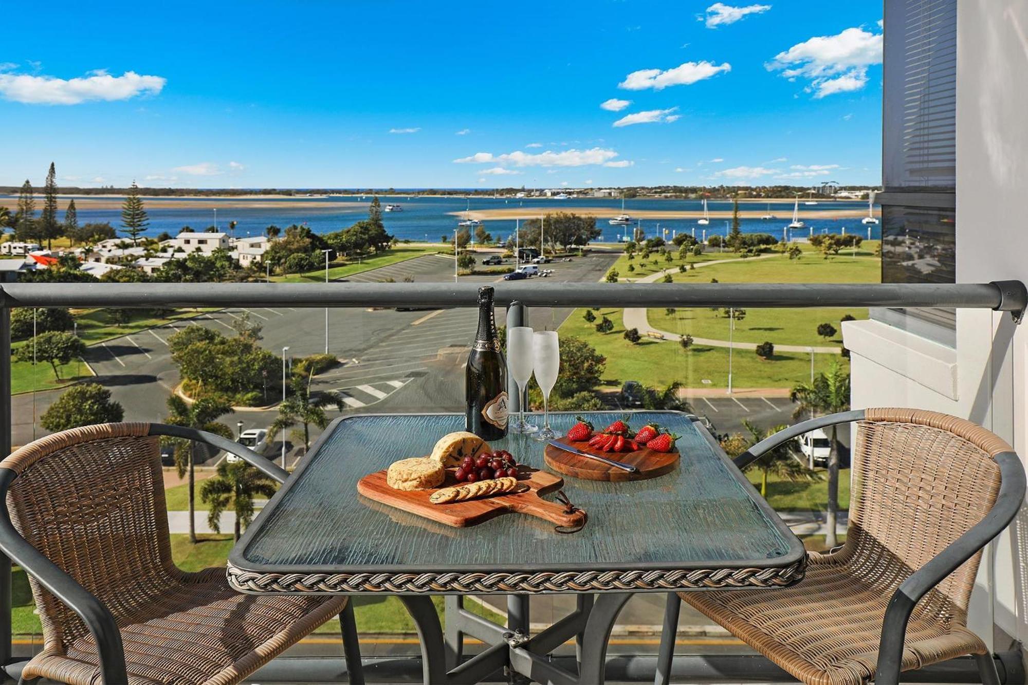 1 Bedroom Executive - Water View