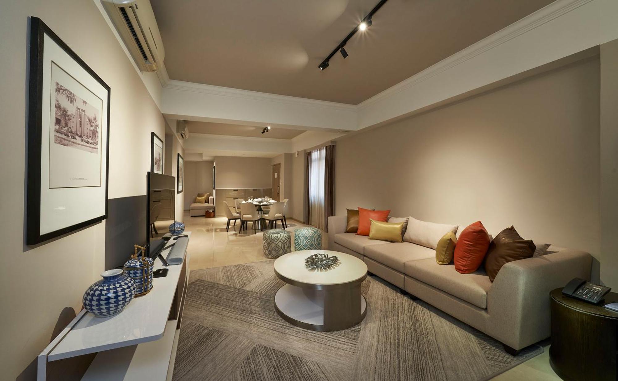 Premier Three-Bedroom Apartment,1592091574:JPEG