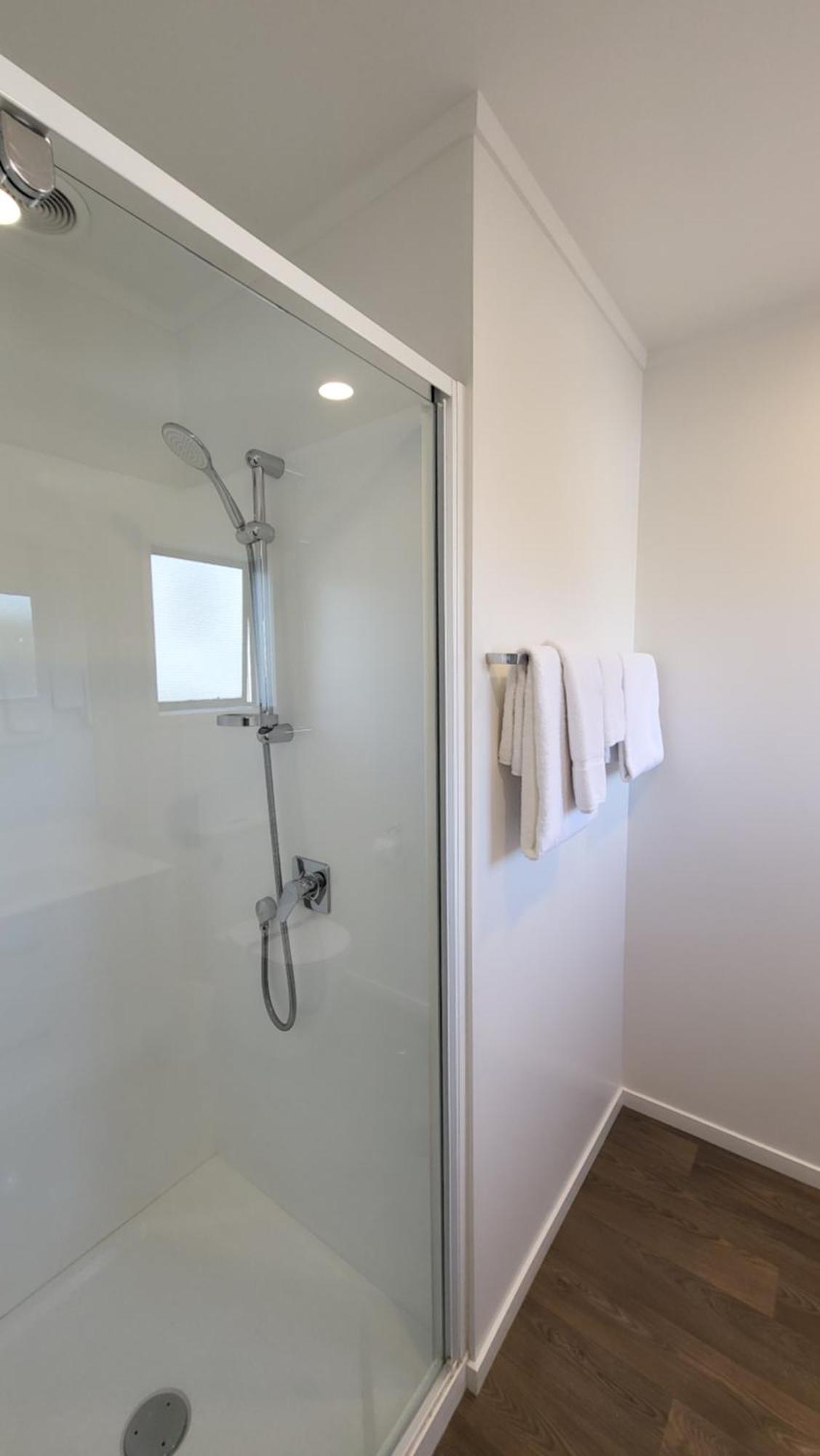 Twin Studio Unit