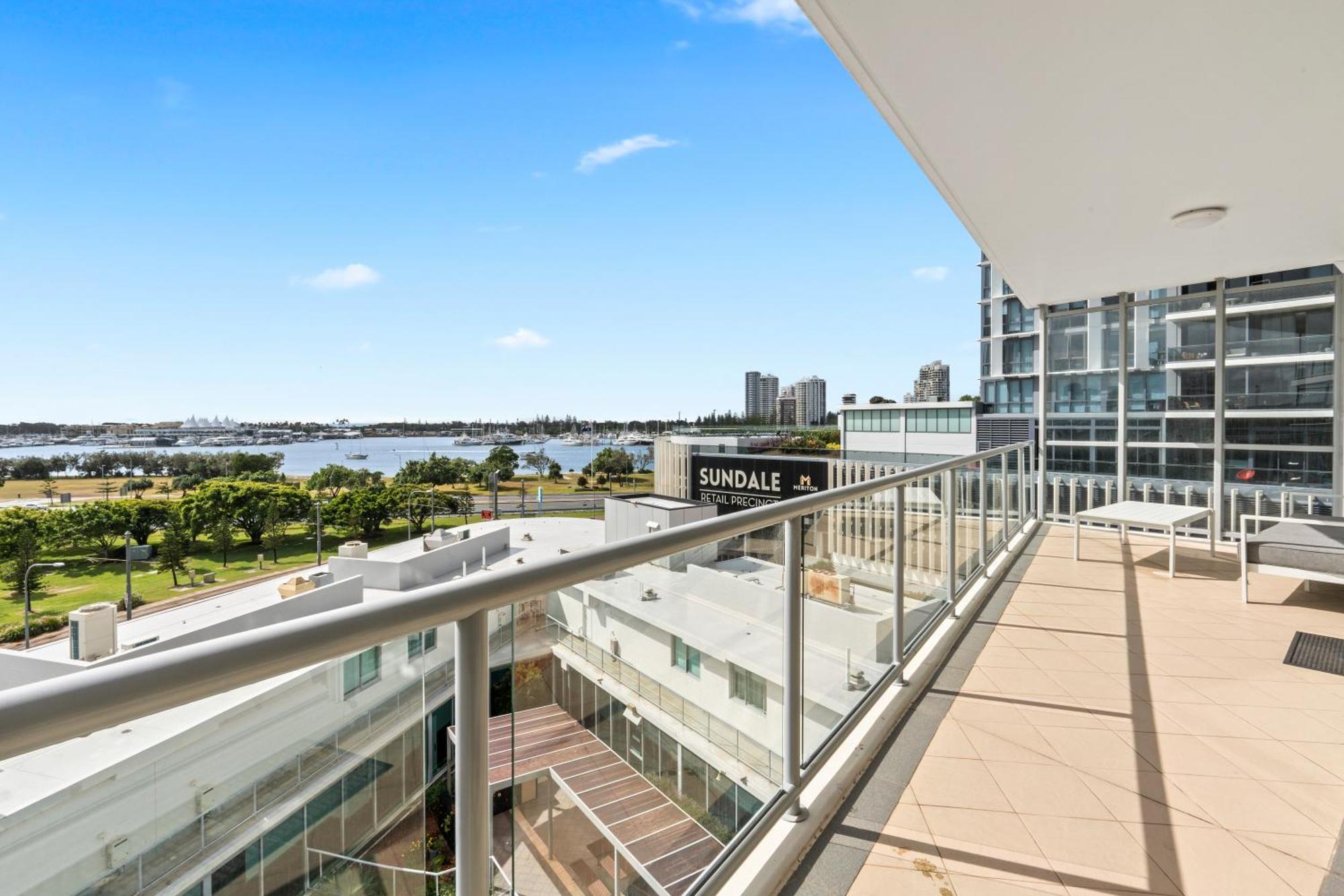 Apartment with Sea View