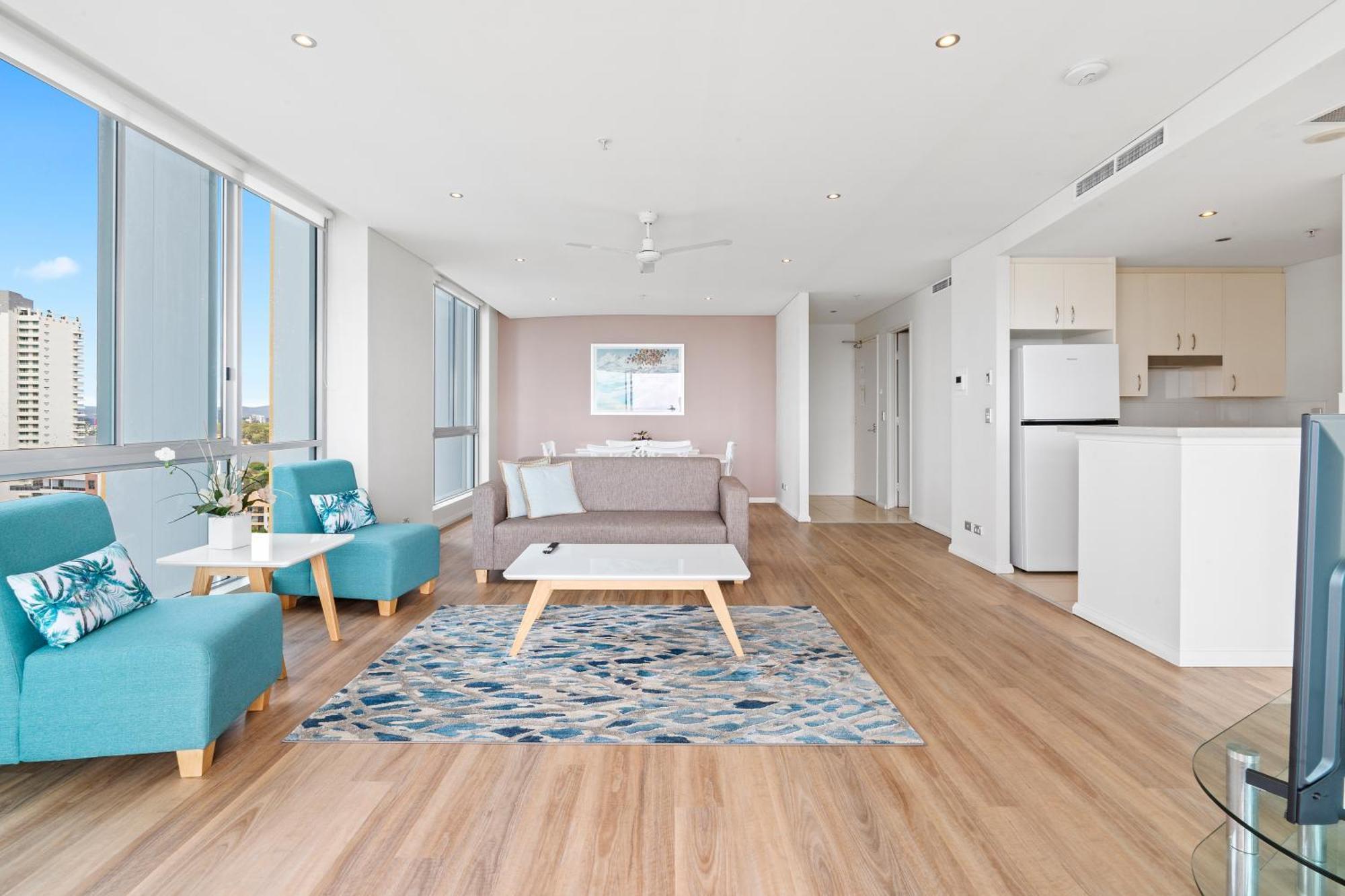 One-Bedroom Apartment with Ocean View