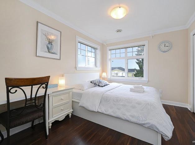 Seven-Bedroom House,1612809162:JPEG