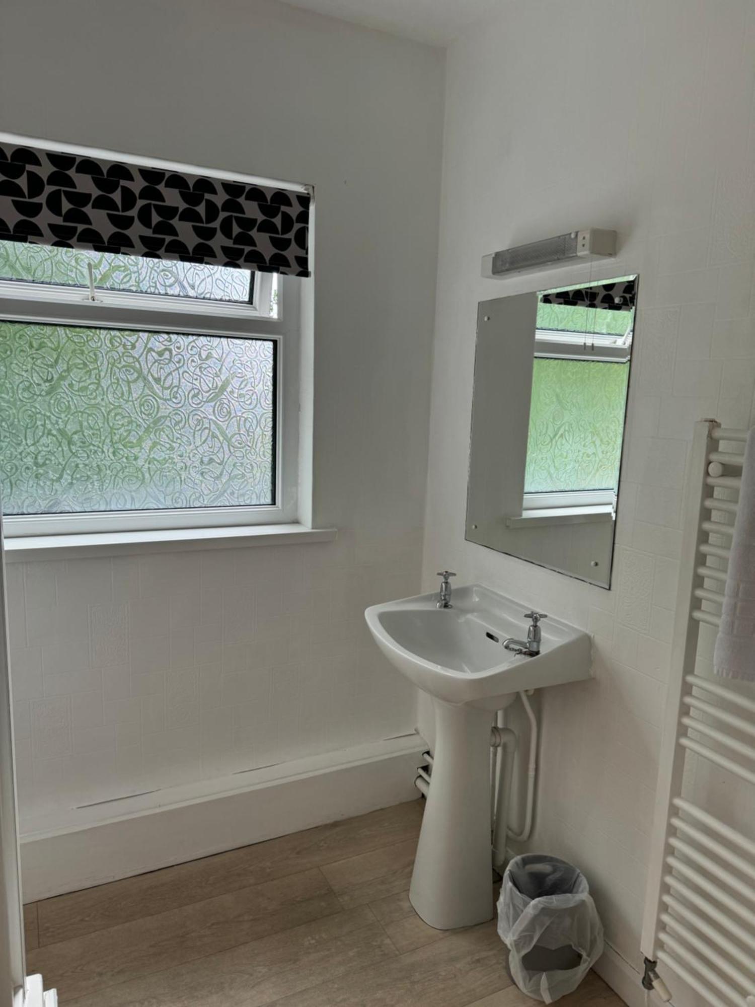 Double Room with Private External Bathroom,1615386109:JPEG