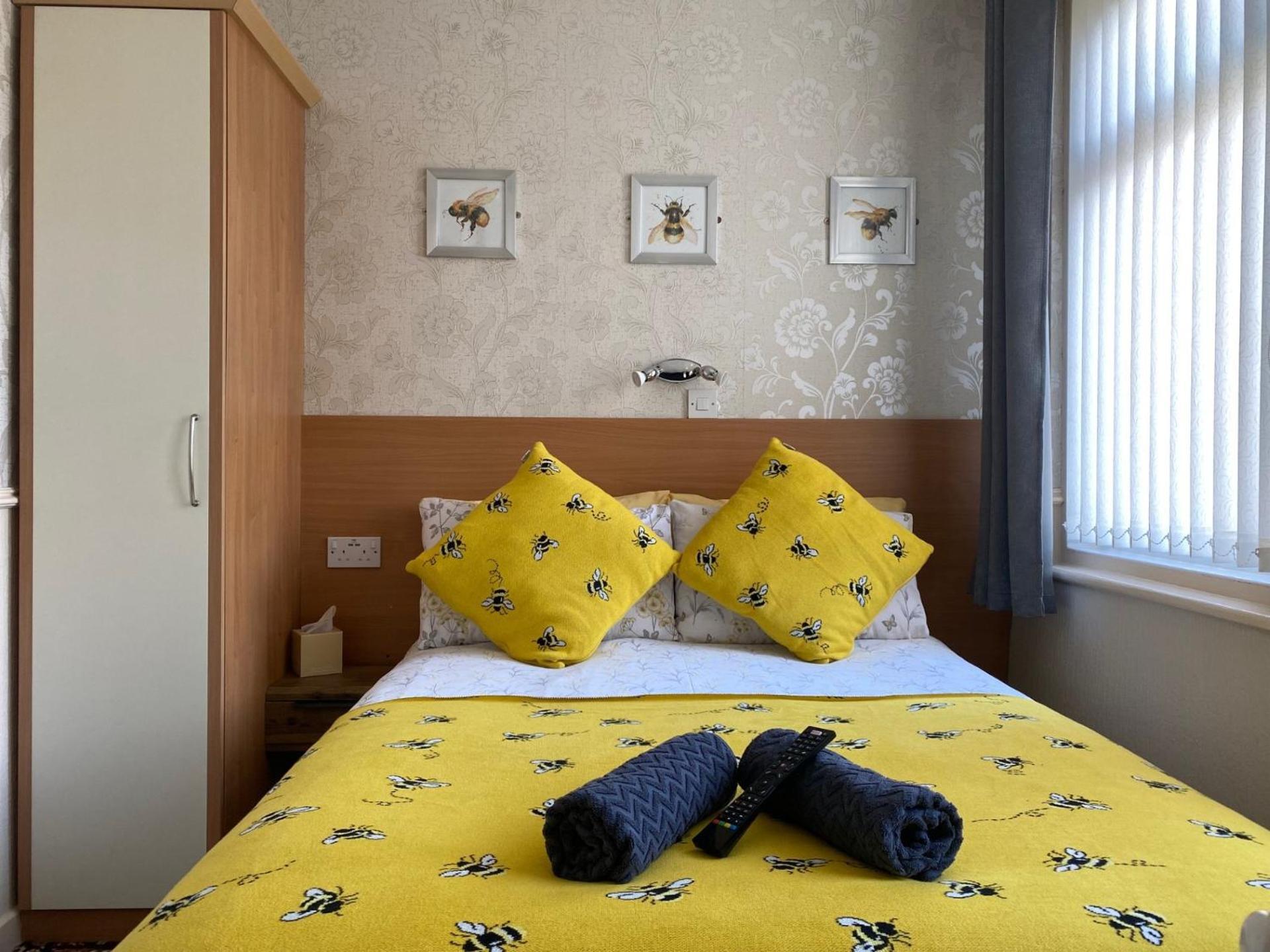 Single Room,1648898211:JPEG