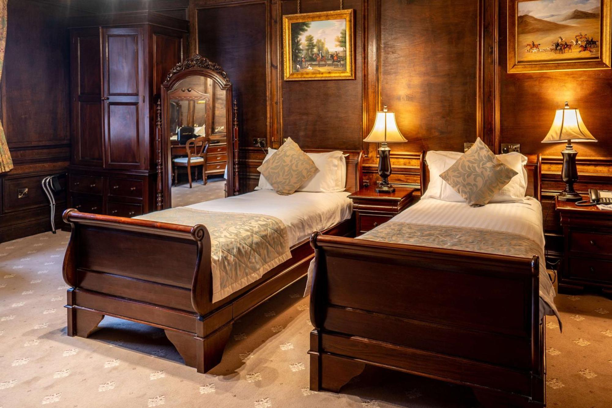 Executive Twin Room,1722931701:JPEG