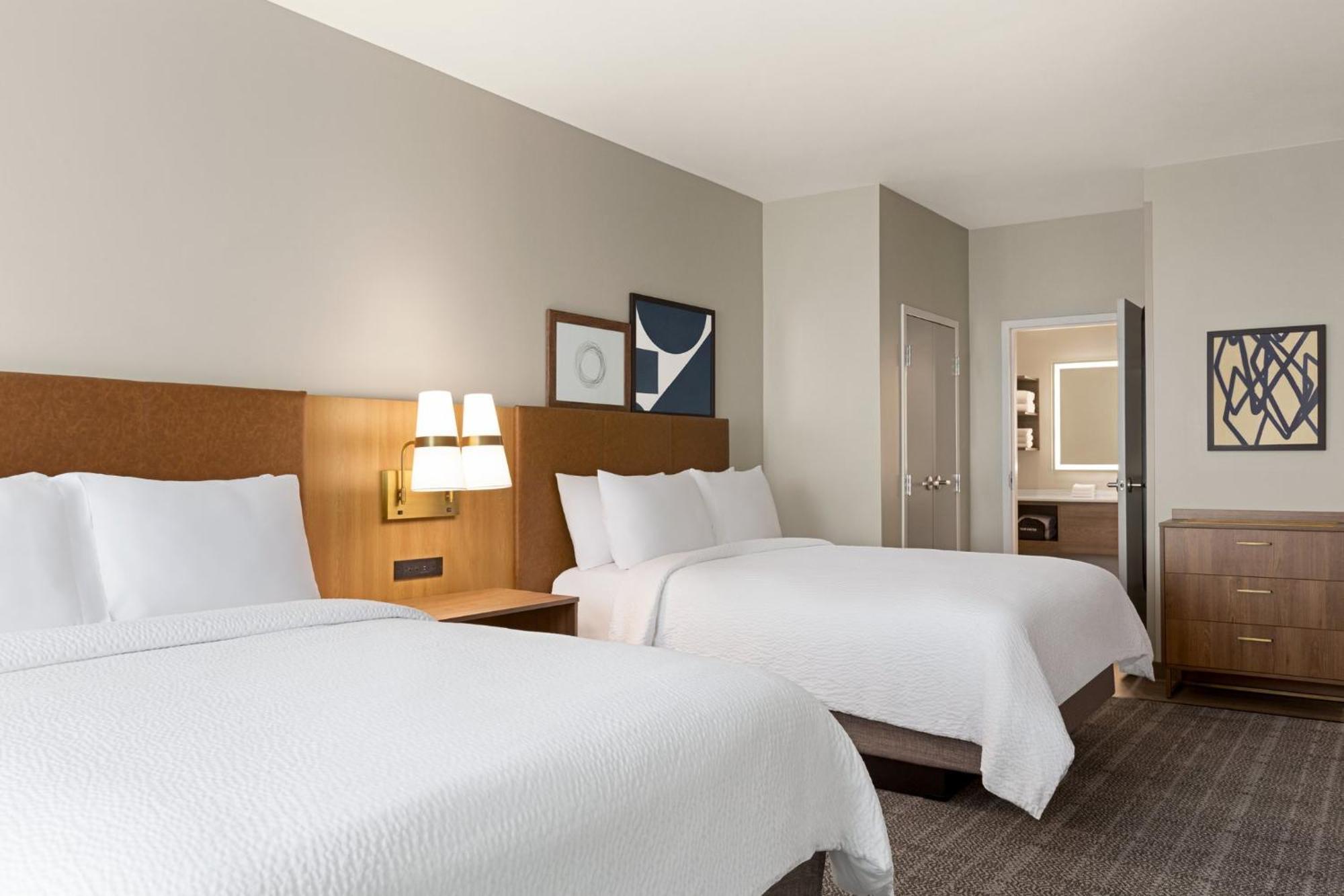 Studio Queen Suite with Two Queen Beds - Communications Accessible
