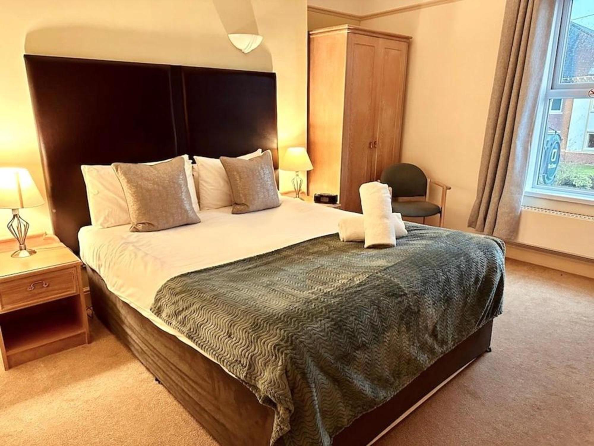 Standard Double Room,1673933759:JPEG