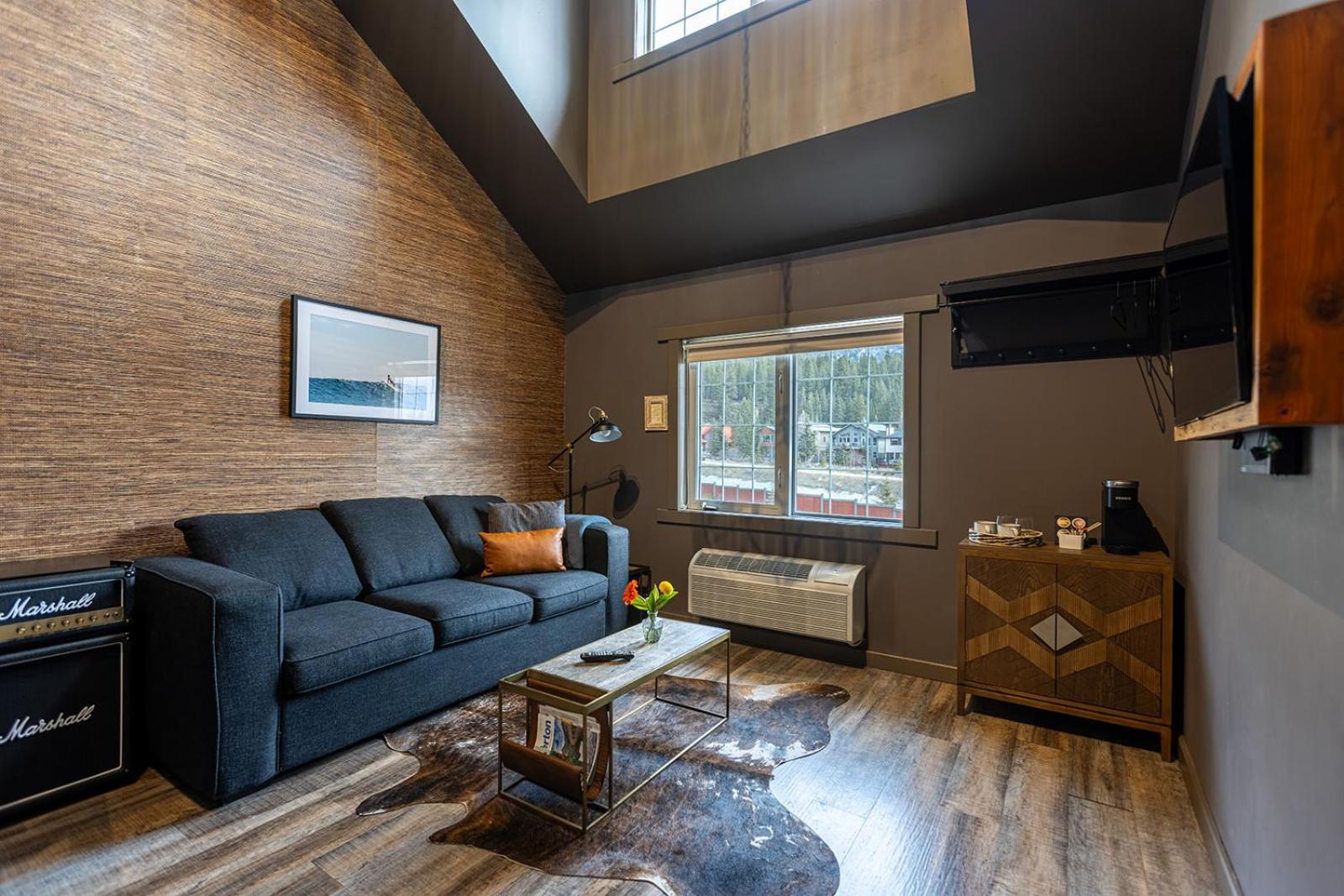 Deluxe Queen Loft,1669014536:JPEG